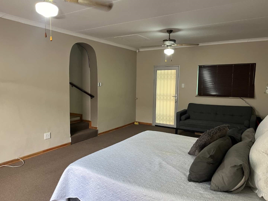 3 Bedroom Property for Sale in Flora Park Northern Cape